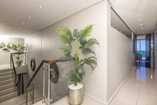 4 Bedroom Property for Sale in Bloubergrant Western Cape